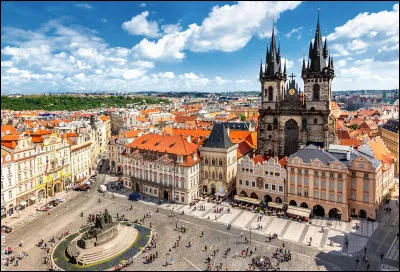 Où se situe cette capitale ?