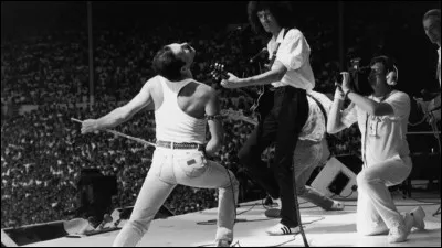 Société : Dans quel pays a eu lieu le concert Live Aid le 13 juin 1985 ?