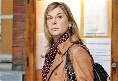 Dans quel film a-t-il jou&eacute; au c&ocirc;t&eacute; de Mich&egrave;le Laroque ?