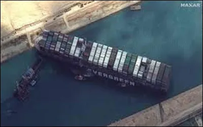 Catastrophe : Où s'est retrouvé coincé le pavillon Evergreen impactant de ce fait 10 % de l'économie mondiale ?