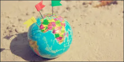 Quel pays ne possède pas uniquement deux couleurs sur son drapeau ?