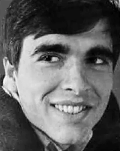 Il a écrit "Quand jétais chanteur" et "Le Loir-et-Cher" pour Delpech, ainsi que "Voyage, Voyage" interprété par Desireless : c'est ...