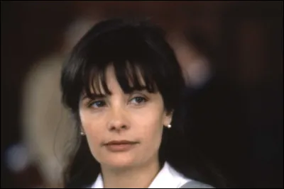 Fait divers : Le 1er août 2003, l'actrice Marie Trintignant est assassinée par son compagnon, Bertrand Cantat. De quel groupe est-il le leader ?