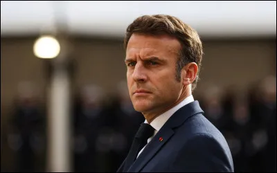 Politique : En 2020, Emmanuel Macron remanie le gouvernement. Qui est nommé Premier ministre le 3 juillet 2020 ?