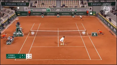 Sport : Lequel de ces trois faits sur Roland-Garros ne s'est pas passé durant le tournoi 2020 ?