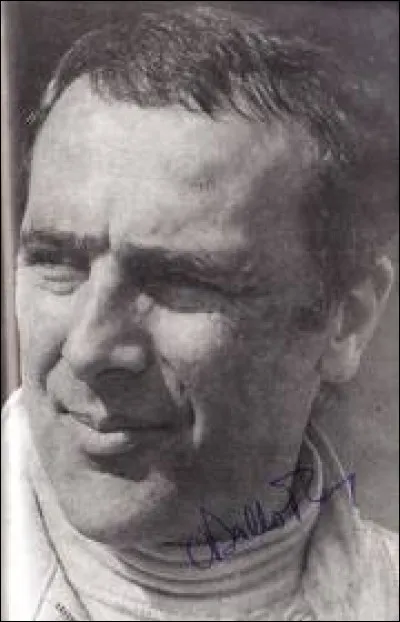 Dans quel sport Claude Ballot-Léna s'est-il distingué ?