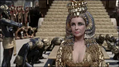 Où est née Cléopâtre VII reine d'Égypte ?