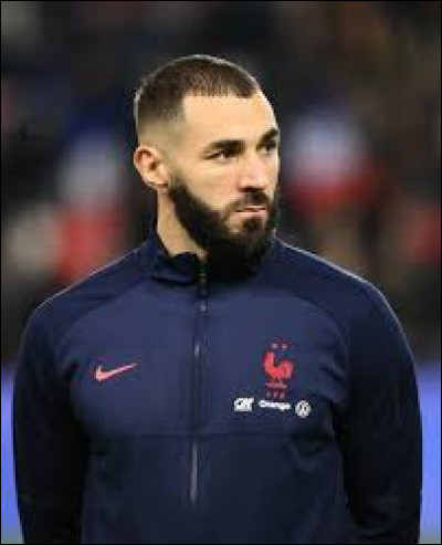 Quels sont les numéros de Karim Benzema en équipe de France ?