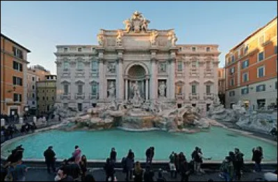&Agrave; qui est due la fontaine de Trevi, une des plus c&eacute;l&egrave;bres fontaines de Rome, r&eacute;alis&eacute;e entre 1732 et 1762 ?
