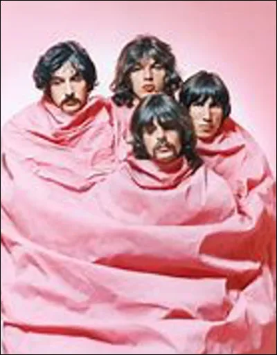 Quel est ce groupe britannique de rock formé en 1965 et animé par le chanteur Syd Barett, vite remplacé par le chanteur David Gilmour qui devient le moteur de groupe ?