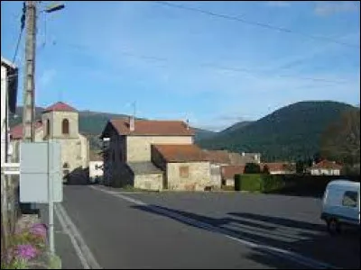 Pour finir, je vous emmène en Auvergne-Rhône-Alpes, à Saint-Pierre-la-Bourlhonne. Village de l'aire d'attraction d'Ambert, il se situe dans le département ...