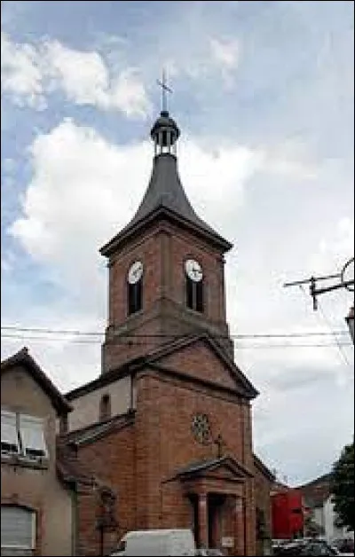 Village du Grand-Est en aval de Schirmeck, sur les rives de la Bruche, Russ se situe dans le département ...