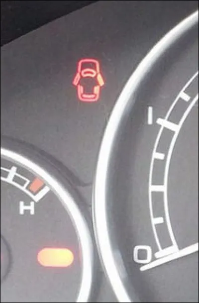 - « Pour ce voyant-là, j'ai encore un doute... »
- « Faites voir un peu... »