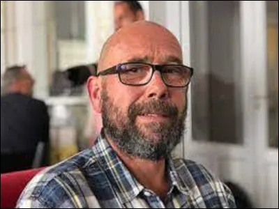 Qui est cet acteur qui joue le rôle d'André dans le film ''Noces'' ?