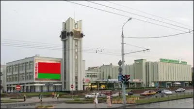 Dans quel pays autre que la France, peut-on aller à Brest, cté appréciée par Loukachenko, ville chef-lieu de l'Oblast de Brest ?