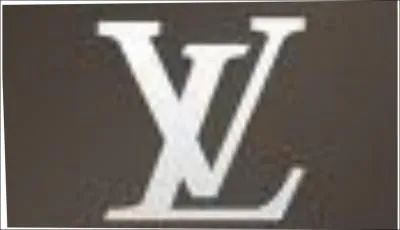 A quelle marque de luxe correspond ce logo ?