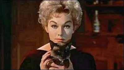 En quelle année est sorti le film américain "L'Adorable Voisine" ?