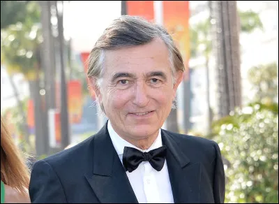 Douste-Blazy a &eacute;t&eacute; plusieurs fois ministre entre 1993 et 2007 ; il n'a jamais &eacute;t&eacute; ministre de/des ...