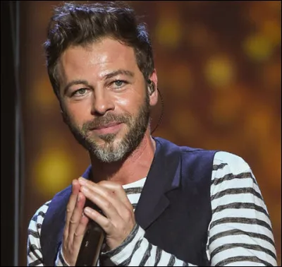 Quel est le pr&eacute;nom de cet auteur-compositeur-interpr&egrave;te fran&ccedil;ais dont le patronyme est Ma&eacute; ?