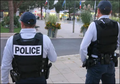 Quel service de police est désigné par l'acronyme ''BAC'' en France ?