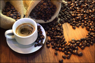 Vrai ou faux ? Le caf&eacute; est fabriqu&eacute; &agrave; partir de baies.