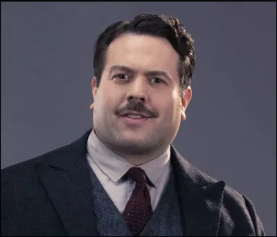 Comment se prénomme l'ami de Norbert ?