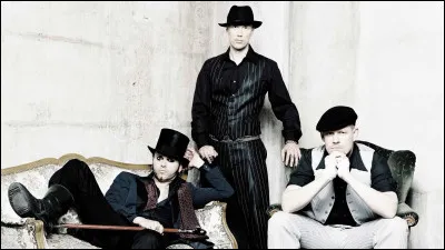 Complétez : 
"Und alle sind sie taub und..."