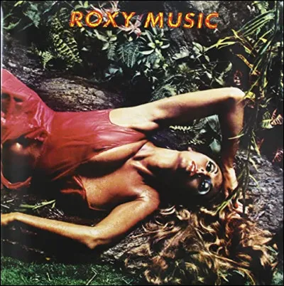 Dans la chanson ''A Song For Europe'' du groupe Roxy Music, quelles langues peut-on entendre ?