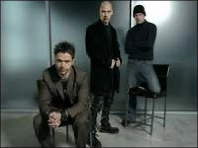 Complétez : 
"Hast du... ?"