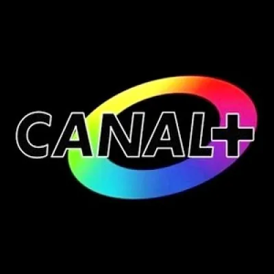En quelle année fut lancée la chaîne française privée Canal+ ?