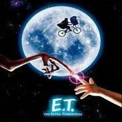 Quelle jeune actrice fut révélée dans le film "E.T., l'extra-terrestre" en 1982 ?