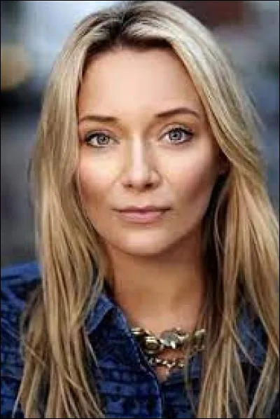 Quel est le nom de cette actrice ?
