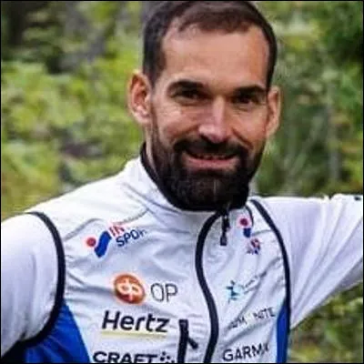 Dans quel sport le Fran&ccedil;ais Thierry Gueorgiou a-t-il remport&eacute; 14 titres de champion du monde ?