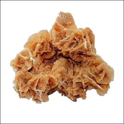 Comment appelle-t-on une roche form&eacute;e par la cristallisation de min&eacute;raux solubles ?