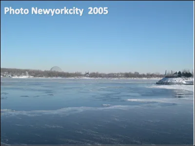 Quel fleuve arrose la ville de Québec au Canada ?