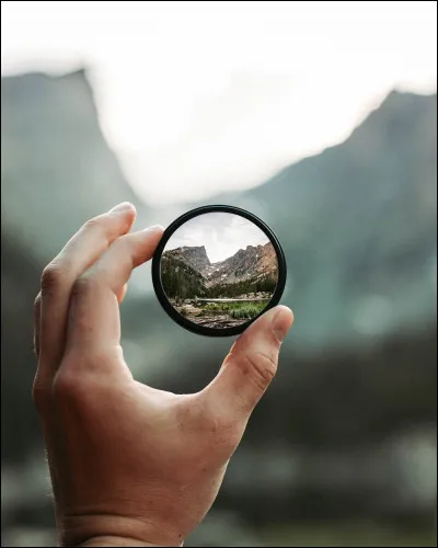 Lequel de ces formats numérique d'images n'en est pas un ?