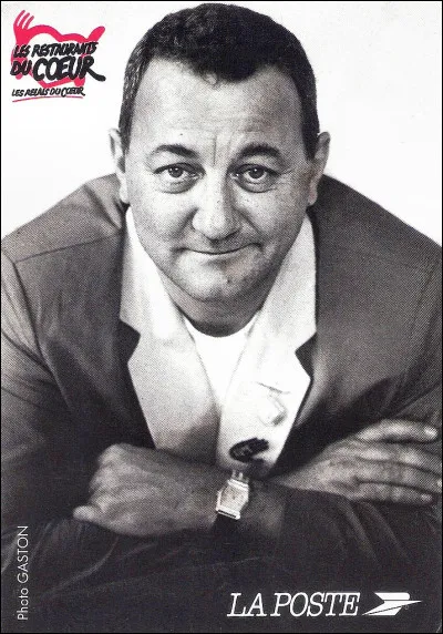 Quelle grande association fran&ccedil;aise a &eacute;t&eacute; cr&eacute;&eacute;e par Coluche ?