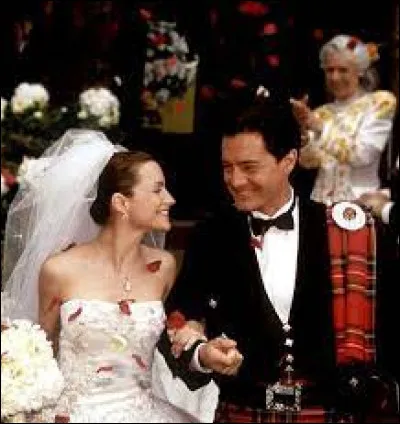 Qu'est-ce qui pose problème dans le mariage de Charlotte et Trey ?