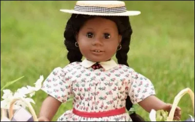 Comment se nomme cette poupée fabriquée aux États-Unis depuis 1993 ?