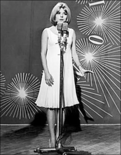 En 1965 France Gall interprète "Poupée de cire, poupée de son" et obtient le Grand Prix du concours de l'Eurovision, mais pour quel pays ?