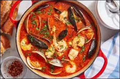 De quel pays le cioppino, un rago&ucirc;t de poissons et de fruits de mer est-il originaire ?