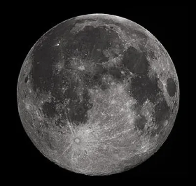 Dans quelle langue "lune" se dit-il "moon" ?