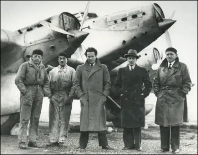 Le 7 décembre 1936, un aviateur français disparaît tristement au-dessus de l'Atlantique. Qui est-il ?