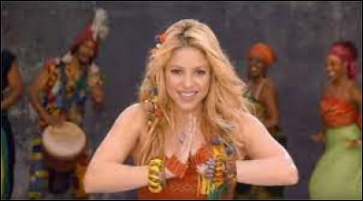 En quelle année est sortie la chanson "Waka Waka" de Shakira ?