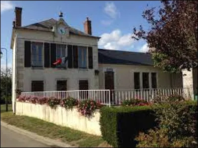 Nous sommes dans le Centre-Val-de-Loire, à La Groutte. Commune de l'arrondissement de Saint-Amand-Montrond, elle se situe dans le département ...