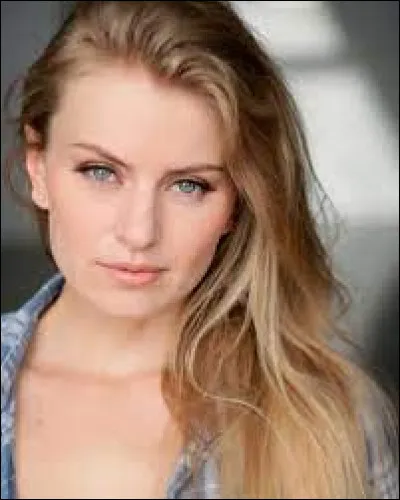 Quel est le nom de cet actrice ?