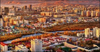 De quel pays Oulan-Bator est-elle la capitale ?
