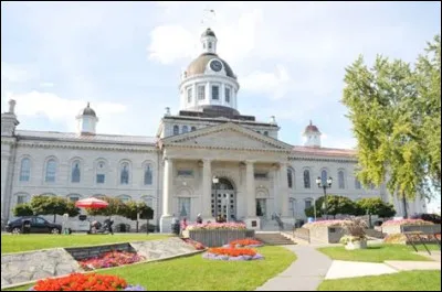 De quel pays Kingston est-elle la capitale ?