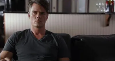 Quelle émission présente-t-il en premier ?