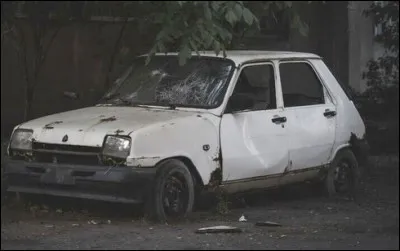Il faudra prévoir quelques couches de peinture pour remettre en état cette petite...
